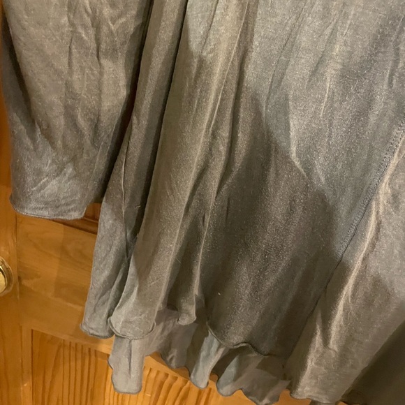 Thyme & Honey green off the shoulder tank top blouse - Picture 6 of 6